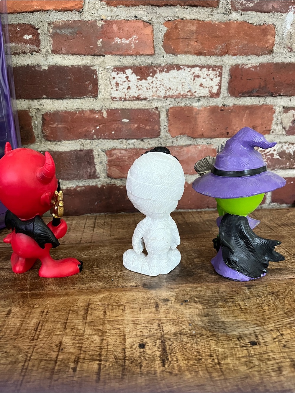 Martha Stewart Red Devil, White Mummy & Green Witch Alien Figurine Set - Picture 11 of 15